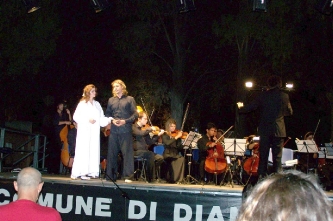 22. The final duet of Violetta and Alfredo from  «Traviata» (Italy,Diano Marina,2013)