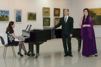 48. Concert at the opening of the exhibition of Nikolai Egorov (duet with Vladimir Egorov) (Cheboksary, Russia, 2016)